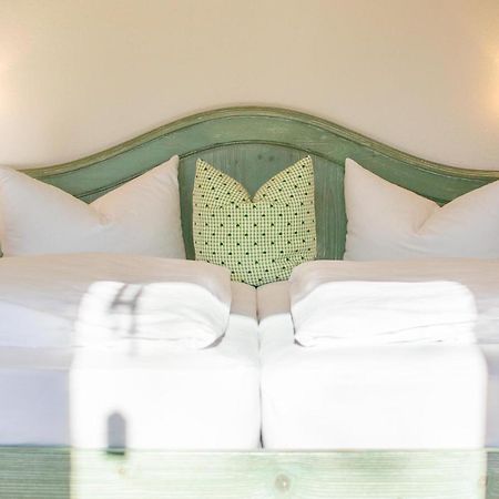 Gaestehaus Schmid Hotel Оберщауфен Екстериор снимка