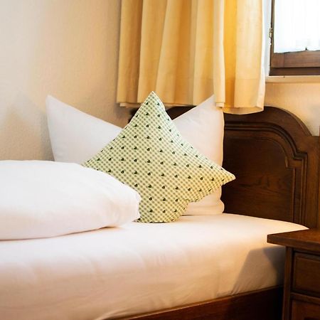 Gaestehaus Schmid Hotel Оберщауфен Екстериор снимка