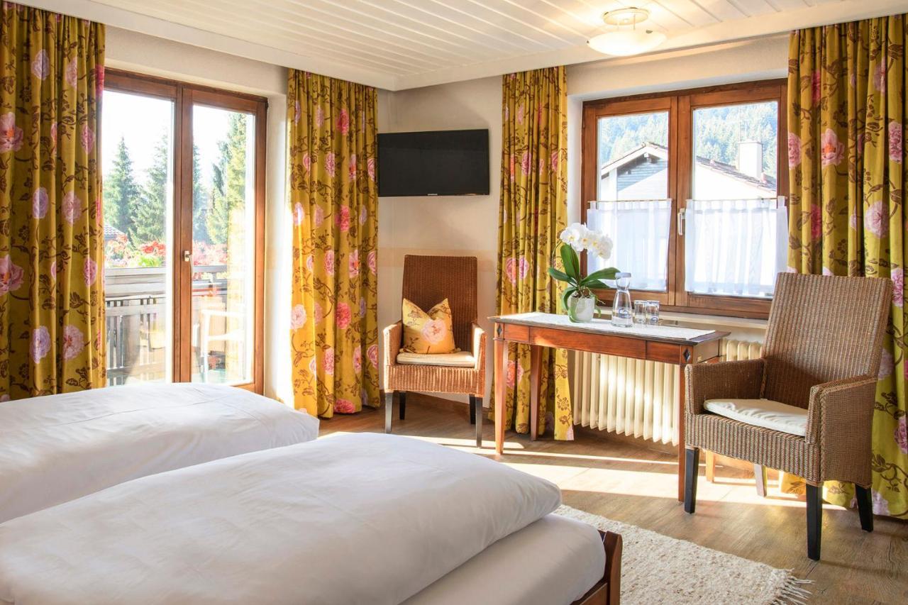 Gaestehaus Schmid Hotel Оберщауфен Екстериор снимка