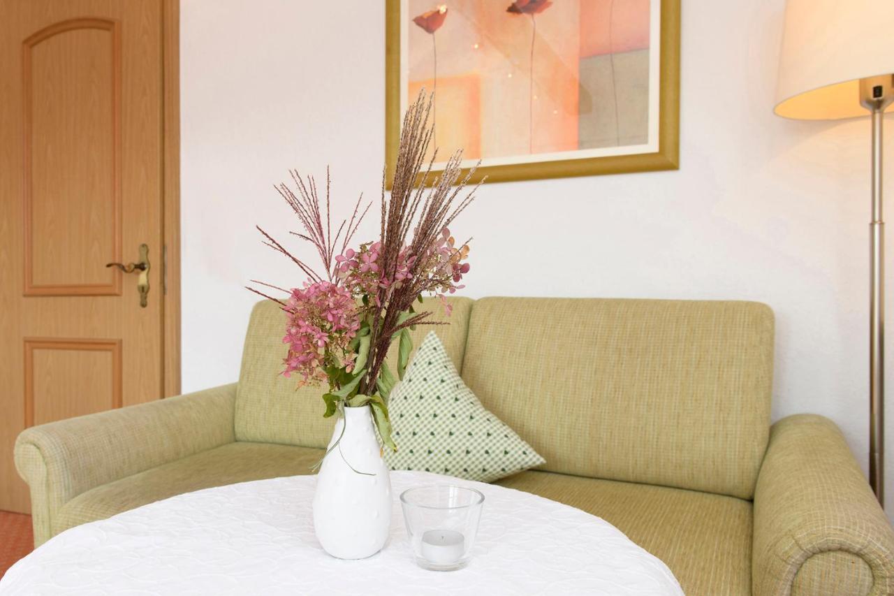 Gaestehaus Schmid Hotel Оберщауфен Екстериор снимка