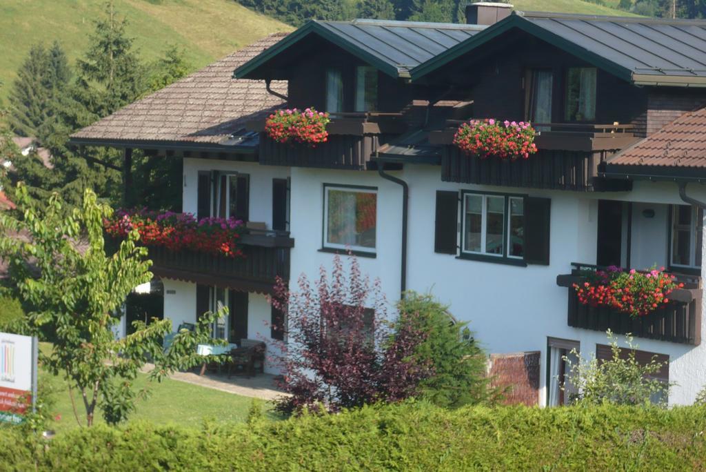 Gaestehaus Schmid Hotel Оберщауфен Екстериор снимка
