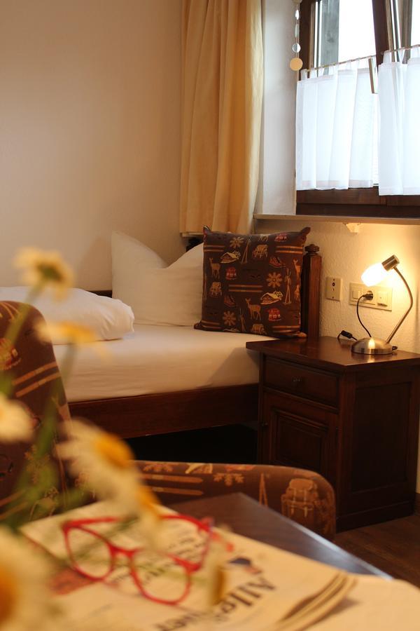 Gaestehaus Schmid Hotel Оберщауфен Екстериор снимка