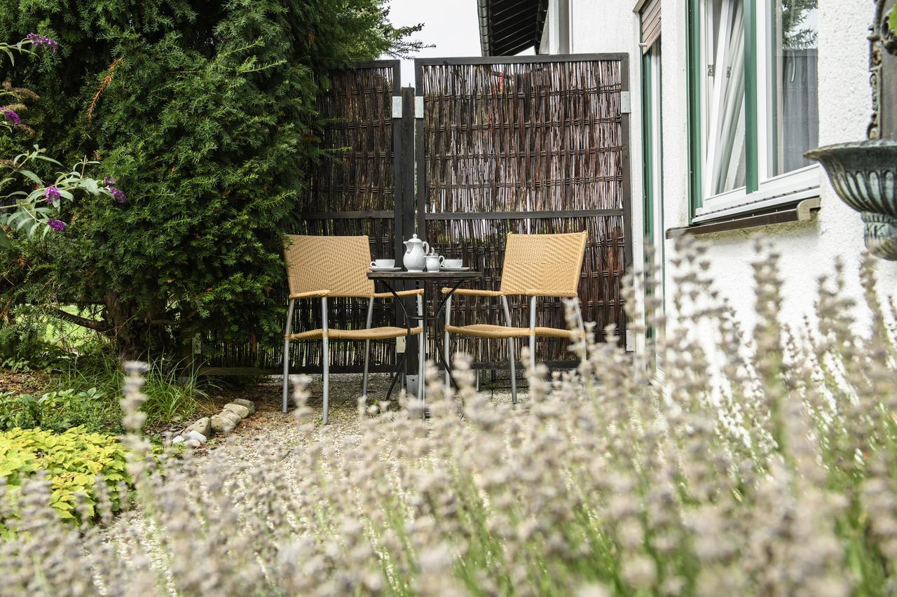Gaestehaus Schmid Hotel Оберщауфен Екстериор снимка