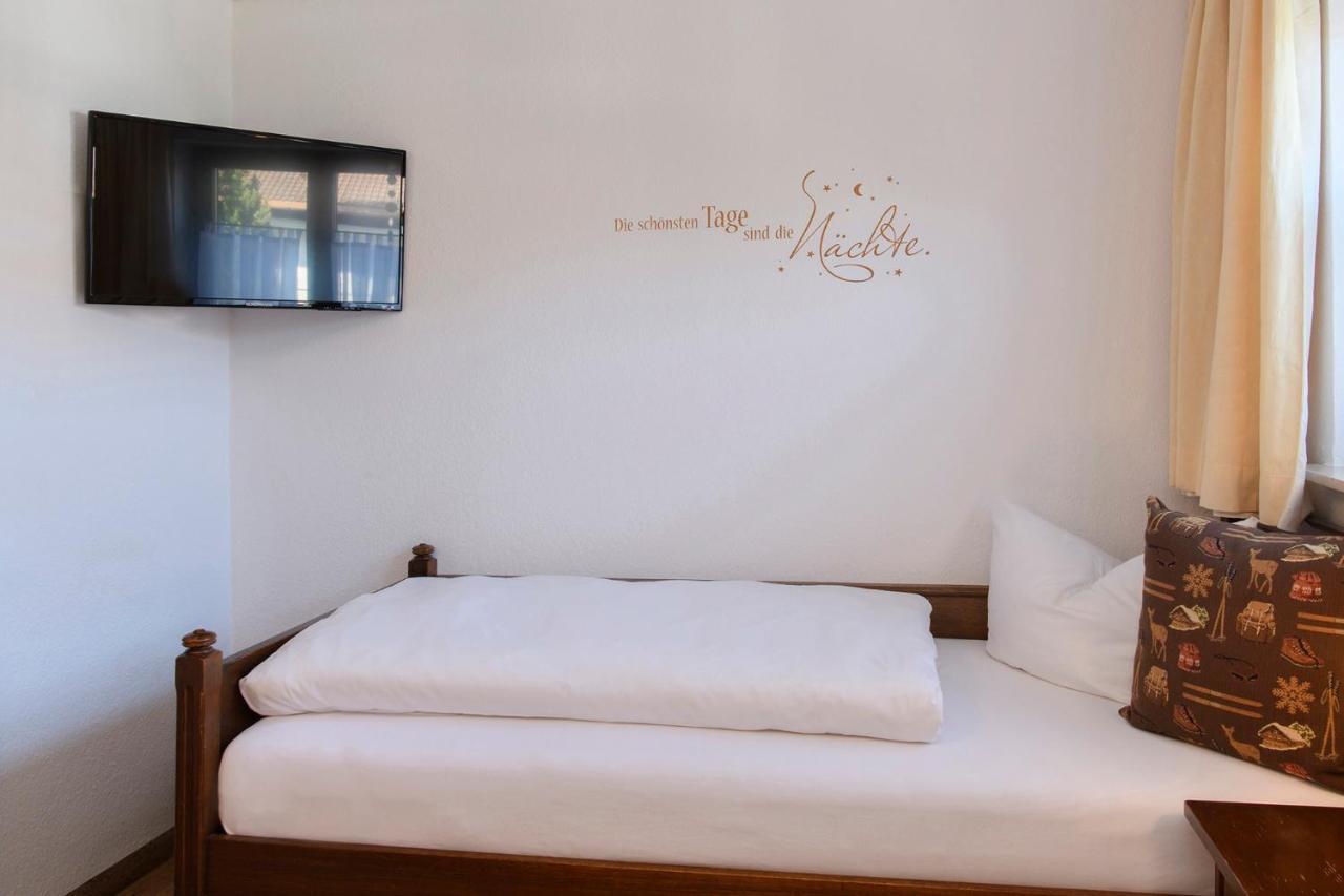 Gaestehaus Schmid Hotel Оберщауфен Екстериор снимка